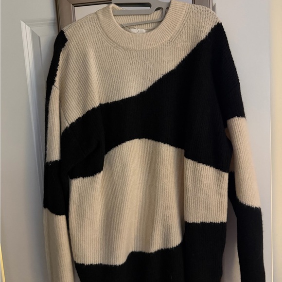H&M Cream Ribbed Knit Sweater - Picture 3 of 5